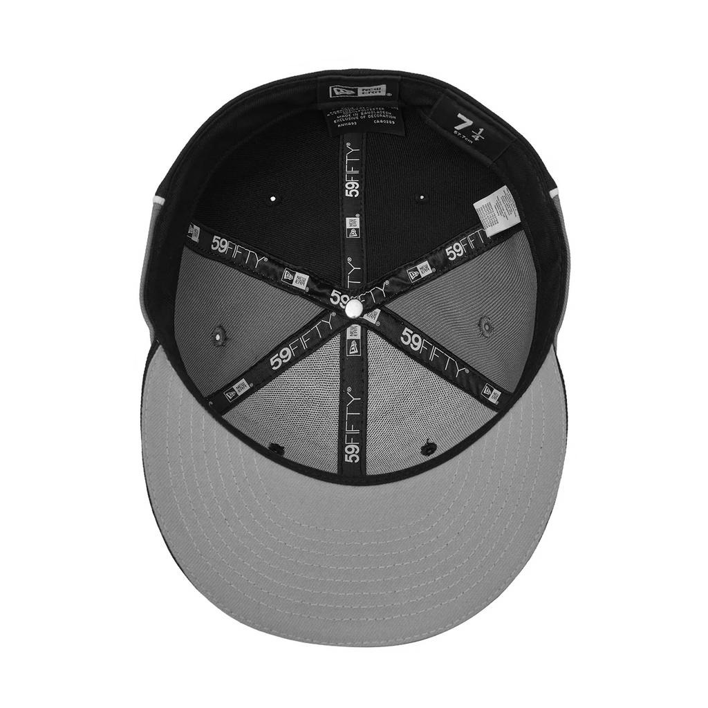 PIRATE RADIO NEW ERA FITTED CAP [BLACK/GREY]