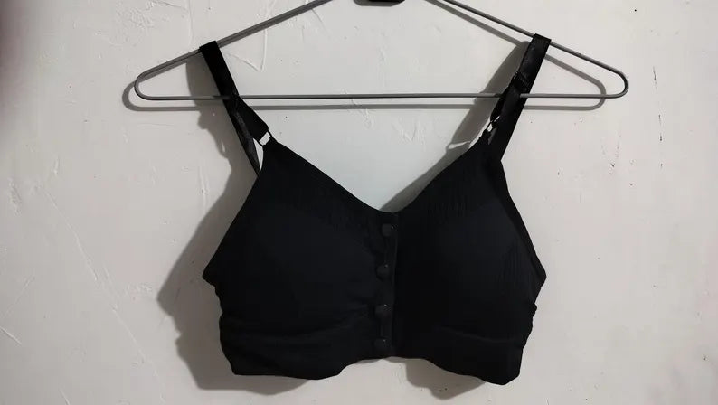 Cotton Mix Sports Bra with Removable Pads and Front Button Closure